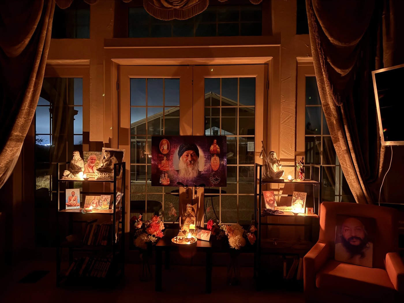 The Osho shrine at night